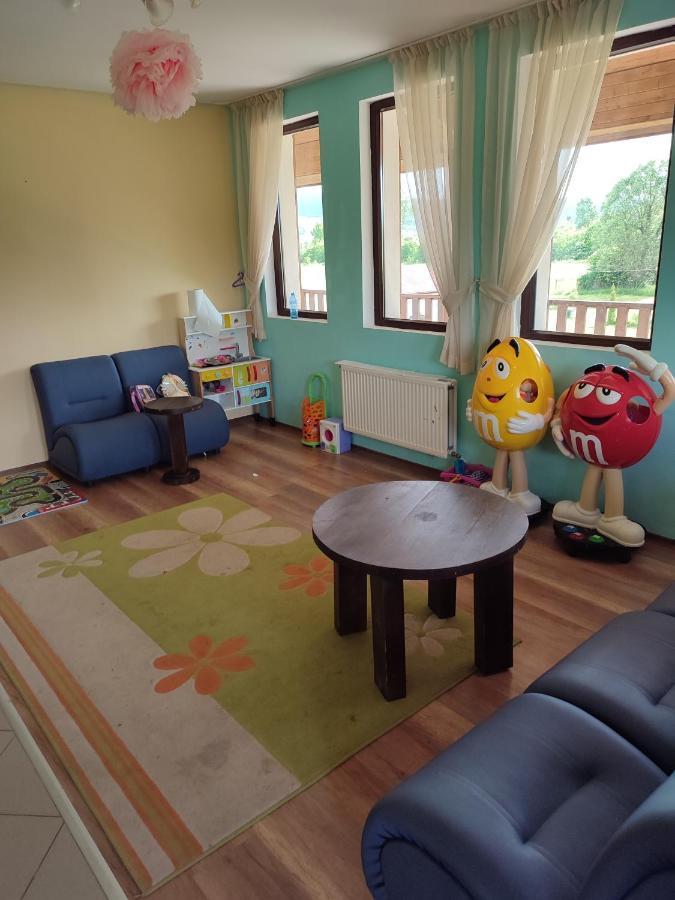 Guest House Belchin View Esterno foto