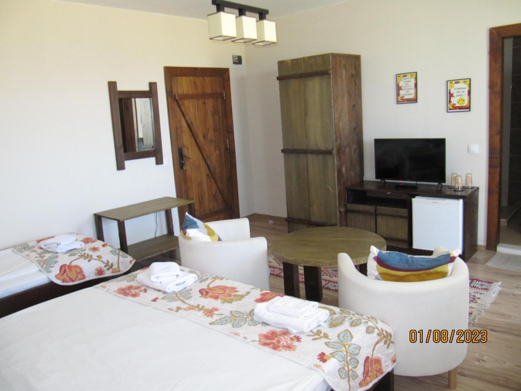 Guest House Belchin View Esterno foto